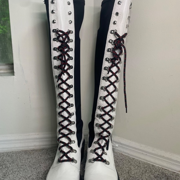 Free People Black and White Lace Up Boots Size 9 - Picture 3 of 8